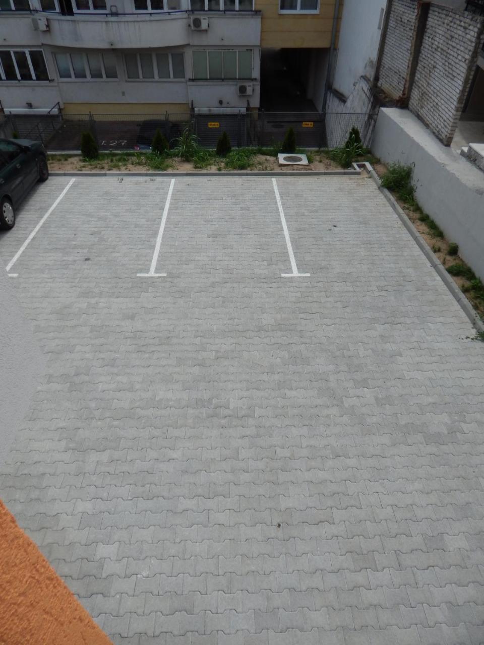 Apartments Center Kg Kragujevac Extérieur photo